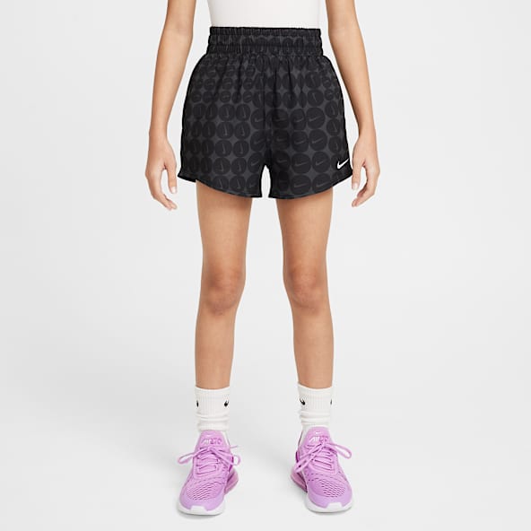 Girls Gym Running Mid thigh Length Shorts. Nike UK